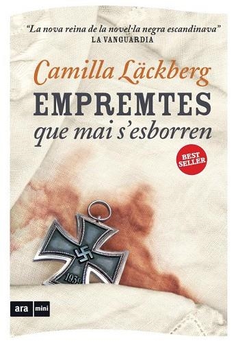 EMPREMTES QUE MAI S'ESBORREN | 9788493905590 | CAMILLA LACKBERG