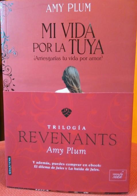 TRILOGIA REVENANTS | 9788415854975 | PLUM, AMY