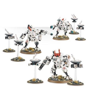 TAU EMPIRE XV8 CRISIS BATTLESUITS | 5011921064953 | GAMES WORKSHOP